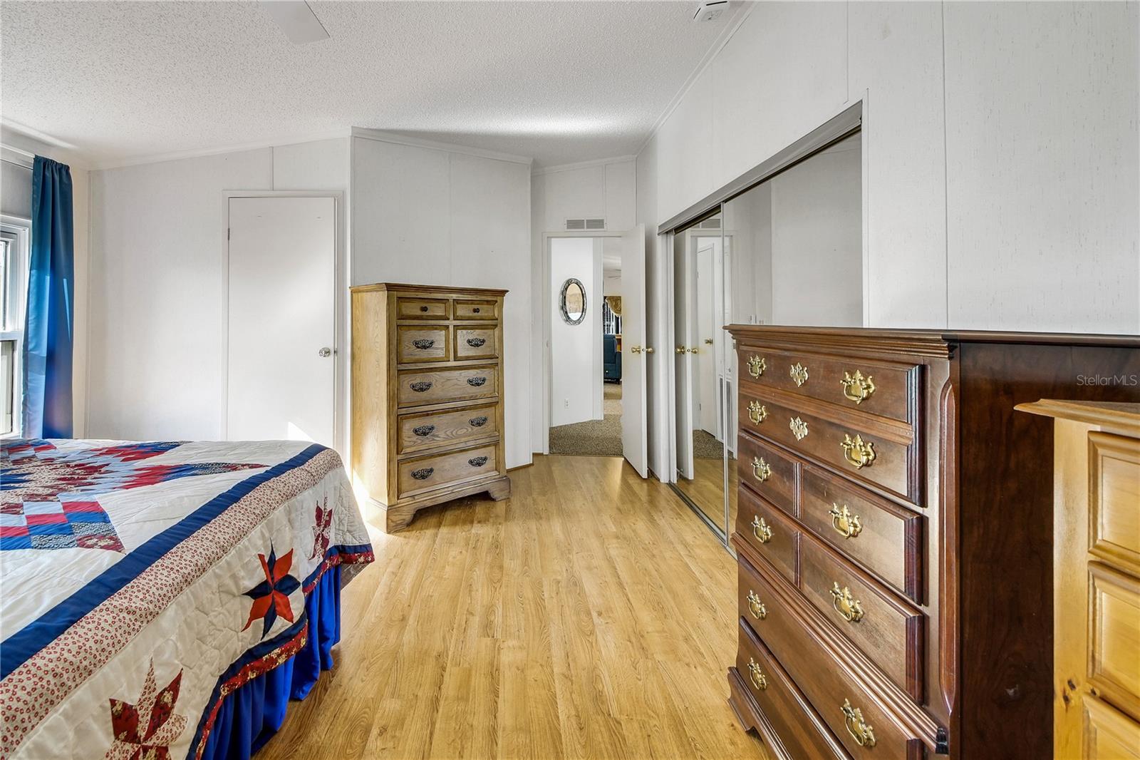 HERITAGE WOOD N LAKES ESTATES - Residential