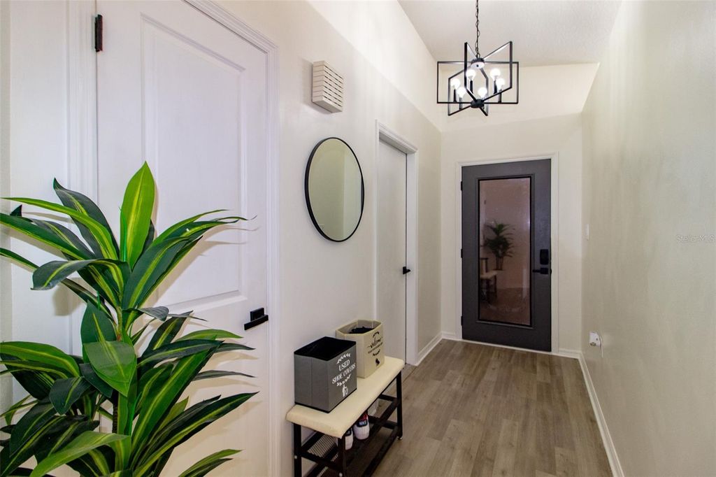 Photo of 669 Eagle Run, Lakeland, FL 33809 (MLS # L4956387)