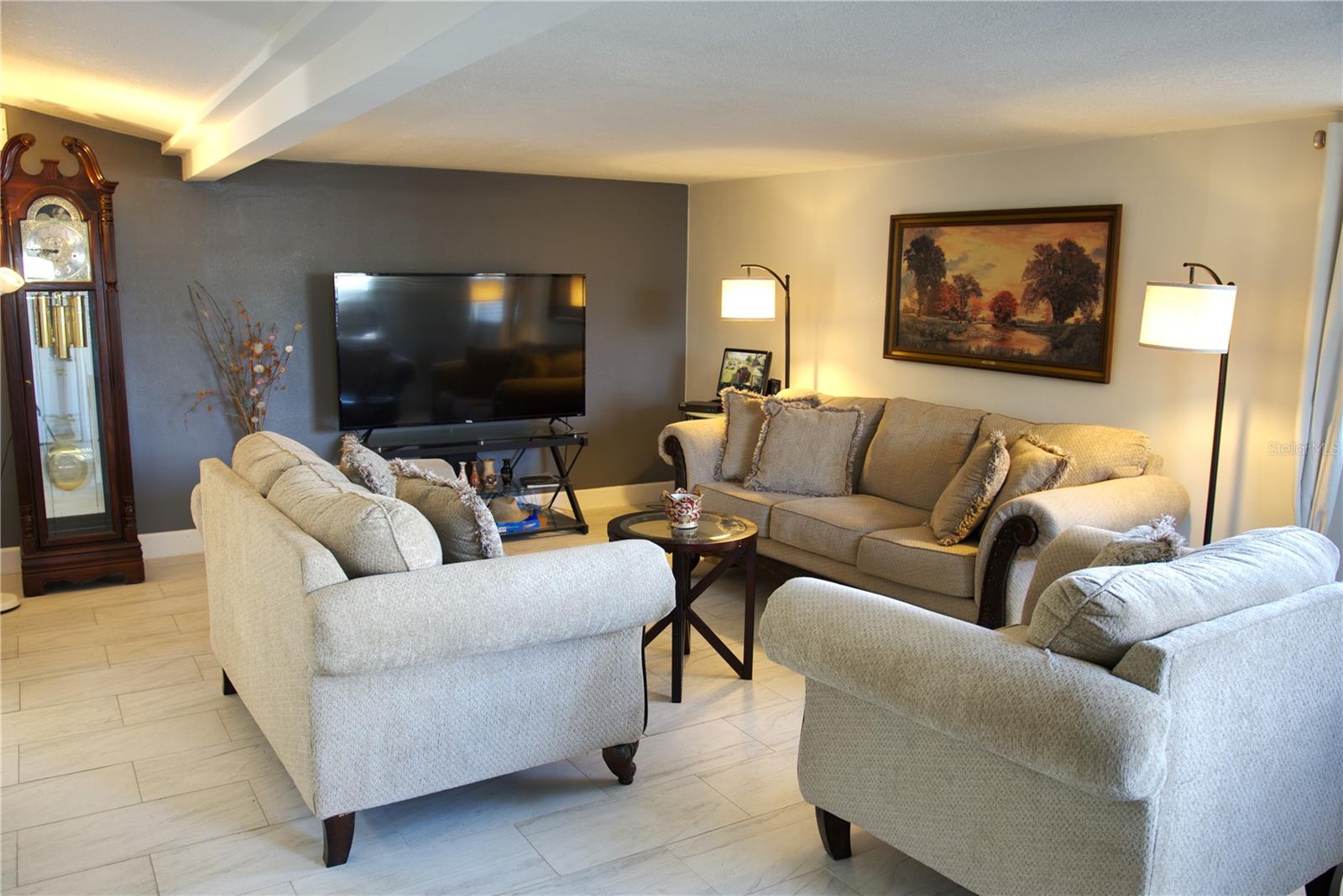 4530 W IDLEWILD AVENUE