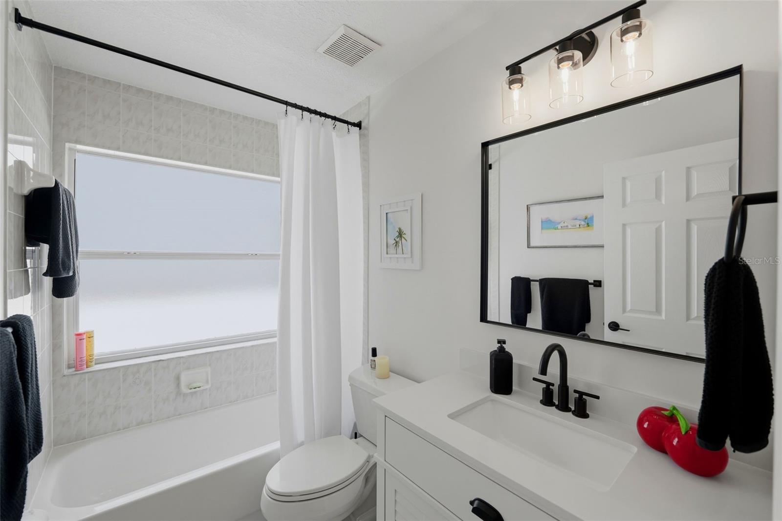 TIERRA VERDE UNIT 1 4TH REP - Residential