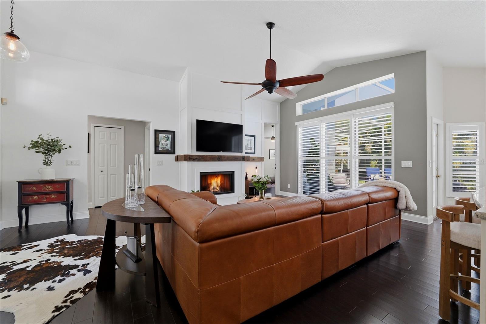 TIERRA VERDE UNIT 1 4TH REP - Residential