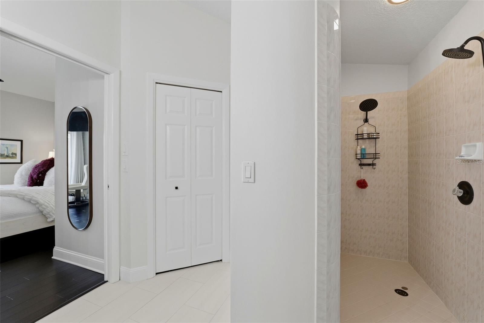 TIERRA VERDE UNIT 1 4TH REP - Residential