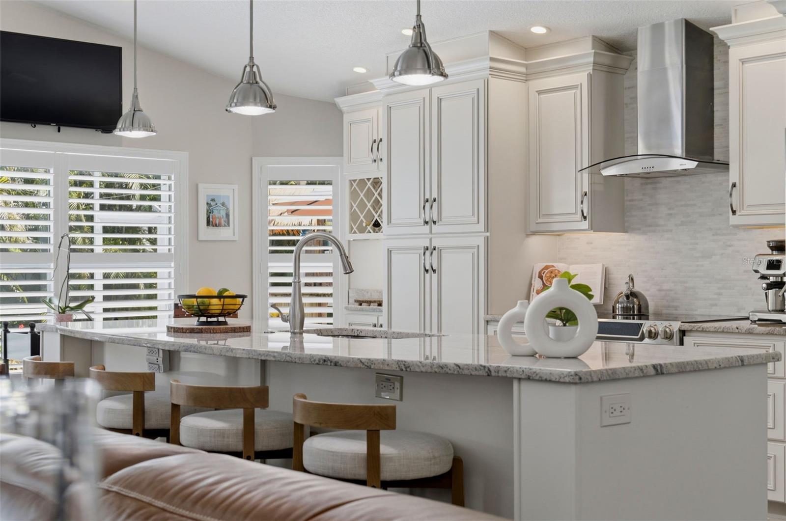 631 DE SOTO DRIVE
