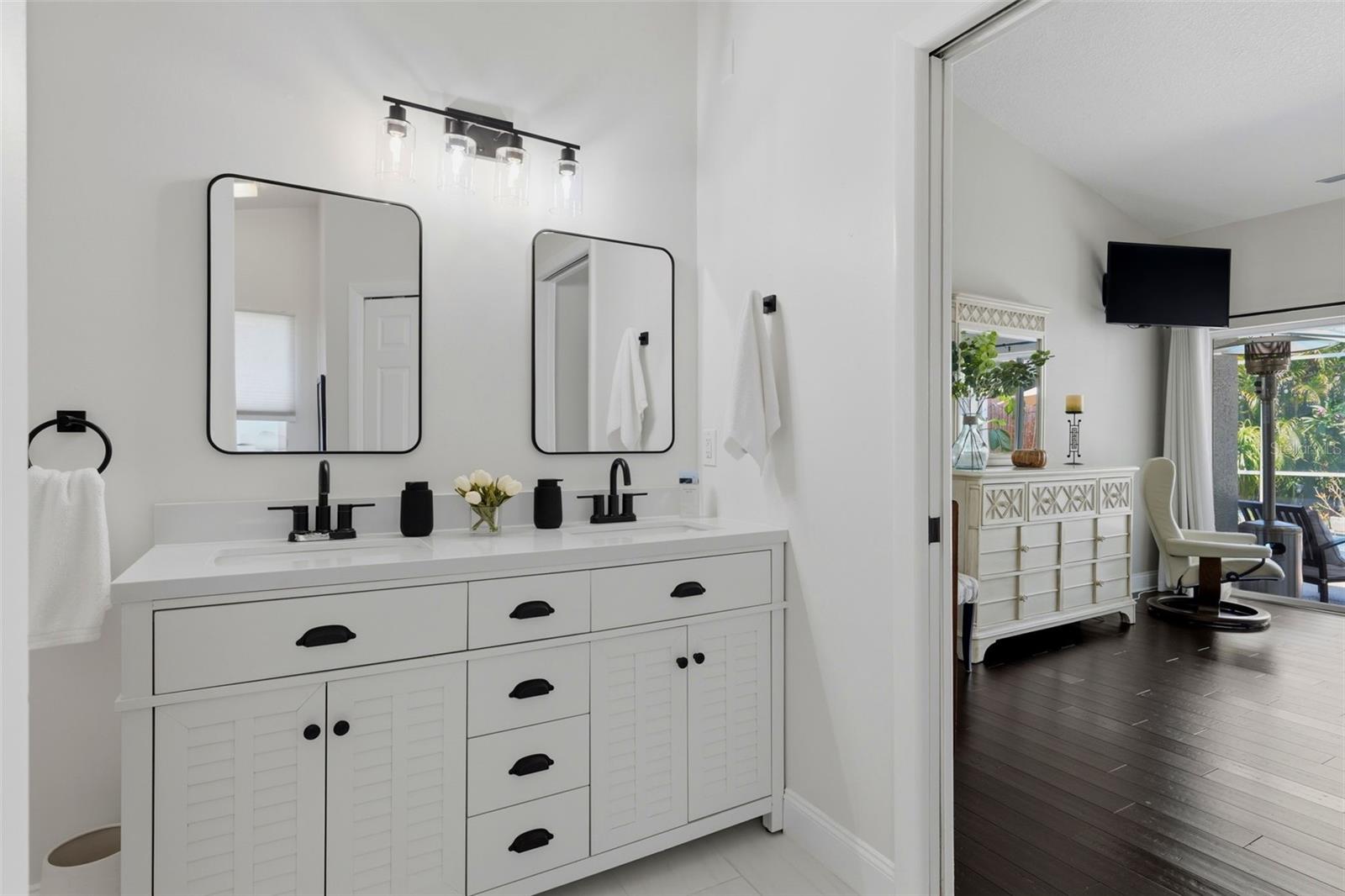TIERRA VERDE UNIT 1 4TH REP - Residential