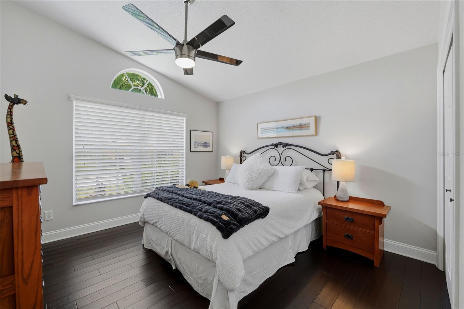 TIERRA VERDE UNIT 1 4TH REP - Residential