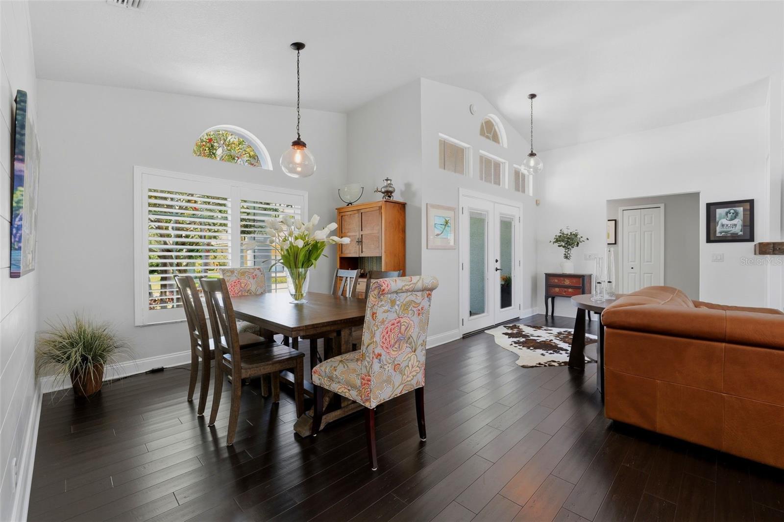 TIERRA VERDE UNIT 1 4TH REP - Residential