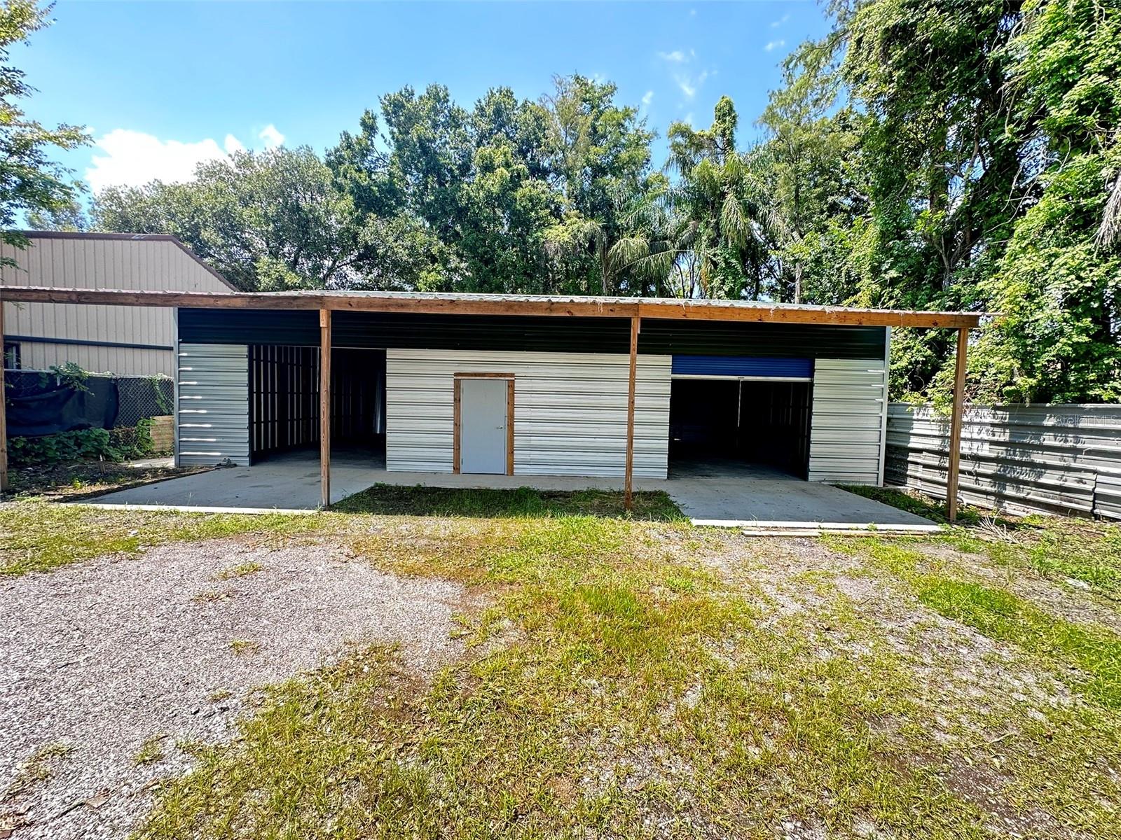 DREW PARK RE OF - Commercial Lease