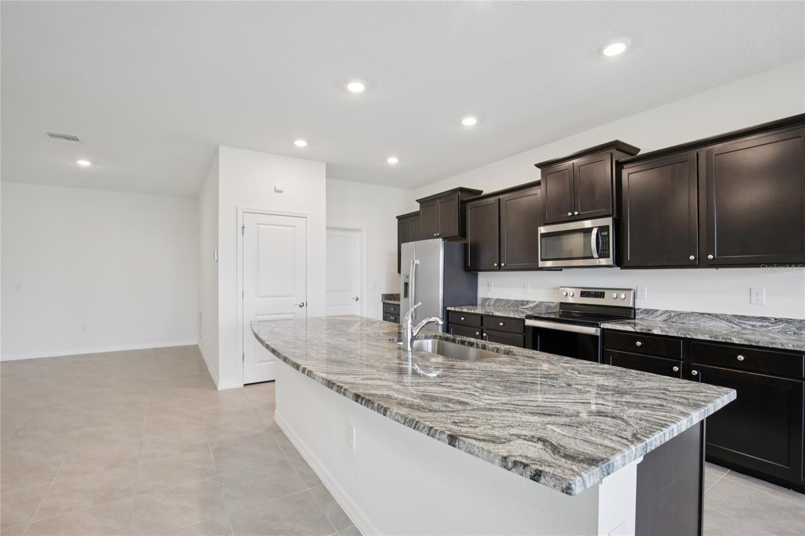 WILLOW WALK NORTH - Residential