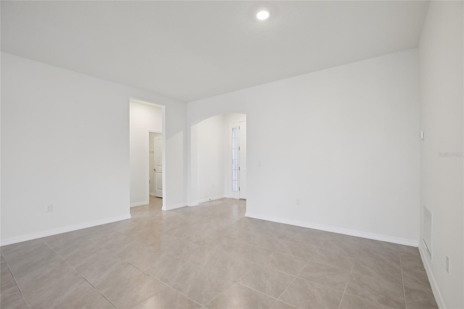 3742 MOSSY LIMB COURT