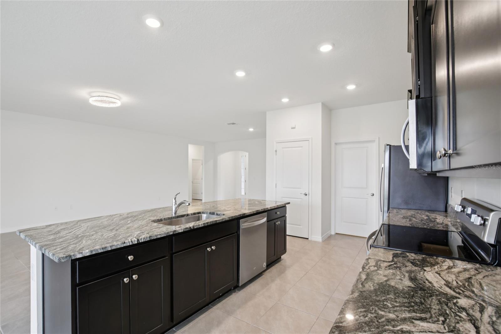 WILLOW WALK NORTH - Residential