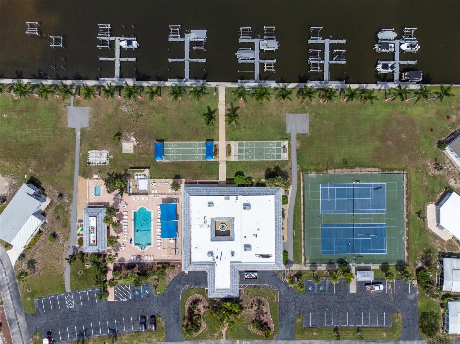 ALAMEDA ISLES - Residential