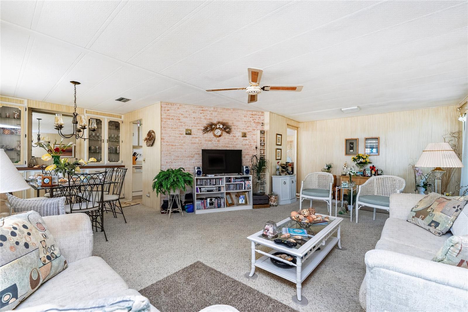 ALAMEDA ISLES - Residential