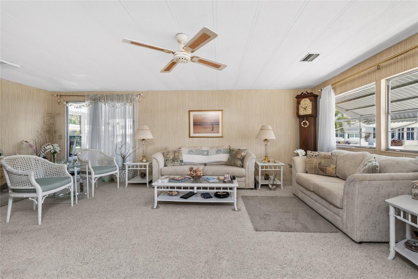 ALAMEDA ISLES - Residential