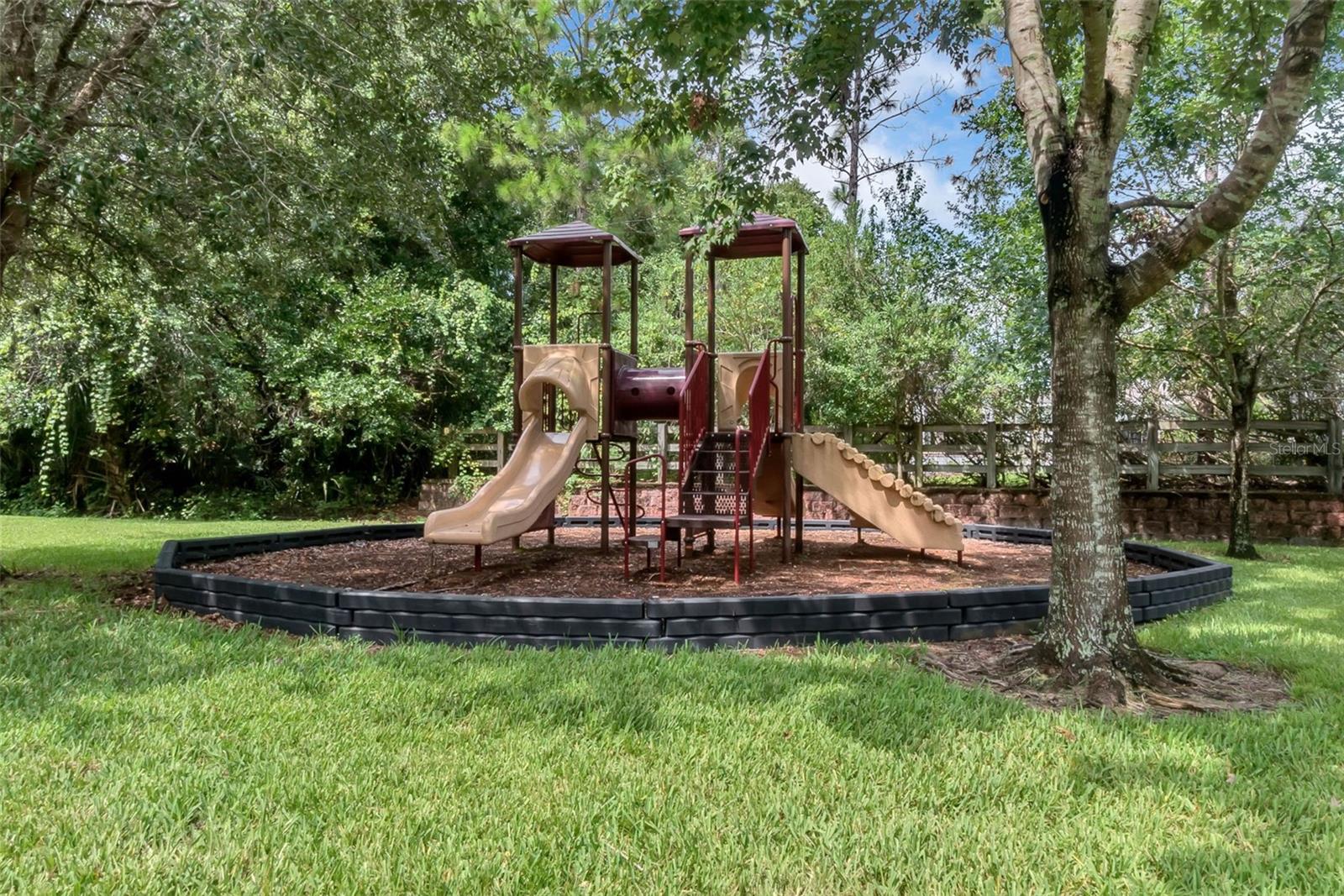 TUSCANA 2 CONDO - Residential