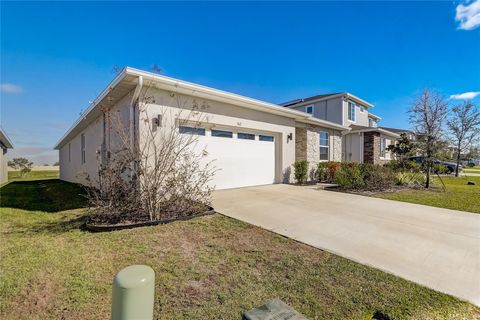 A home in LAKE ALFRED