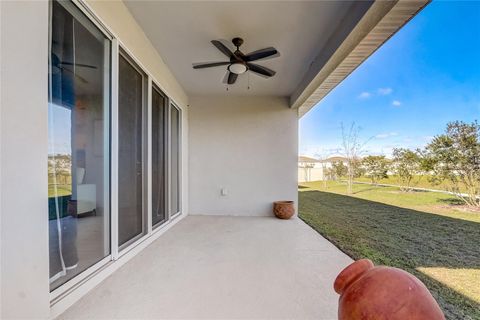 A home in LAKE ALFRED