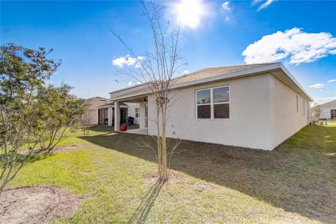 A home in LAKE ALFRED