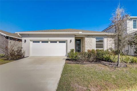 A home in LAKE ALFRED