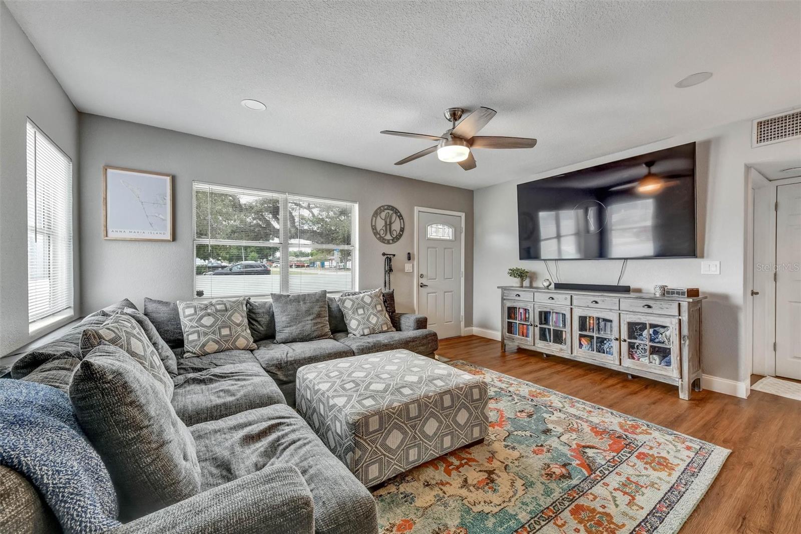 1224 BELLEVUE BOULEVARD