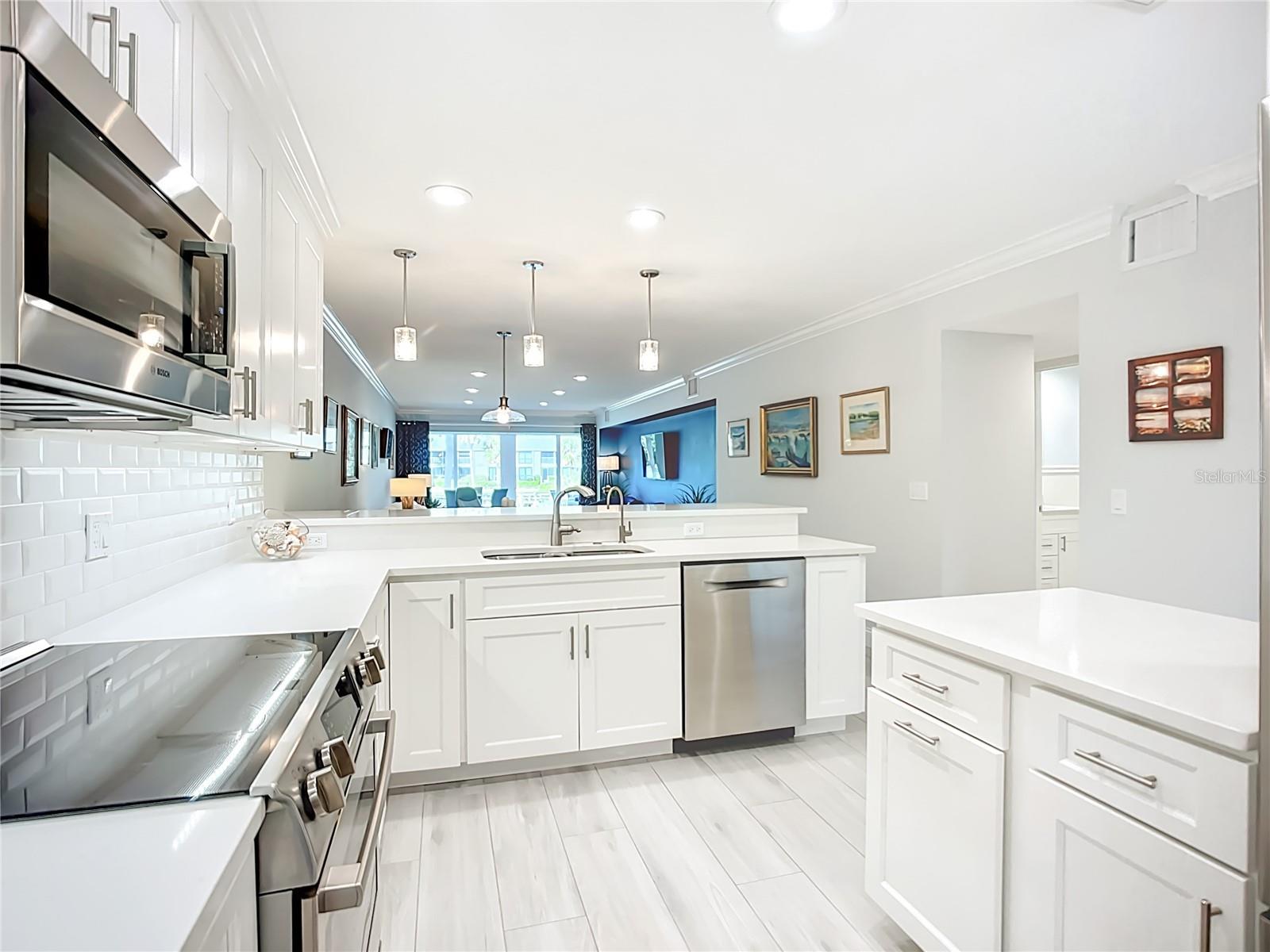 PELICAN COVE - Residential