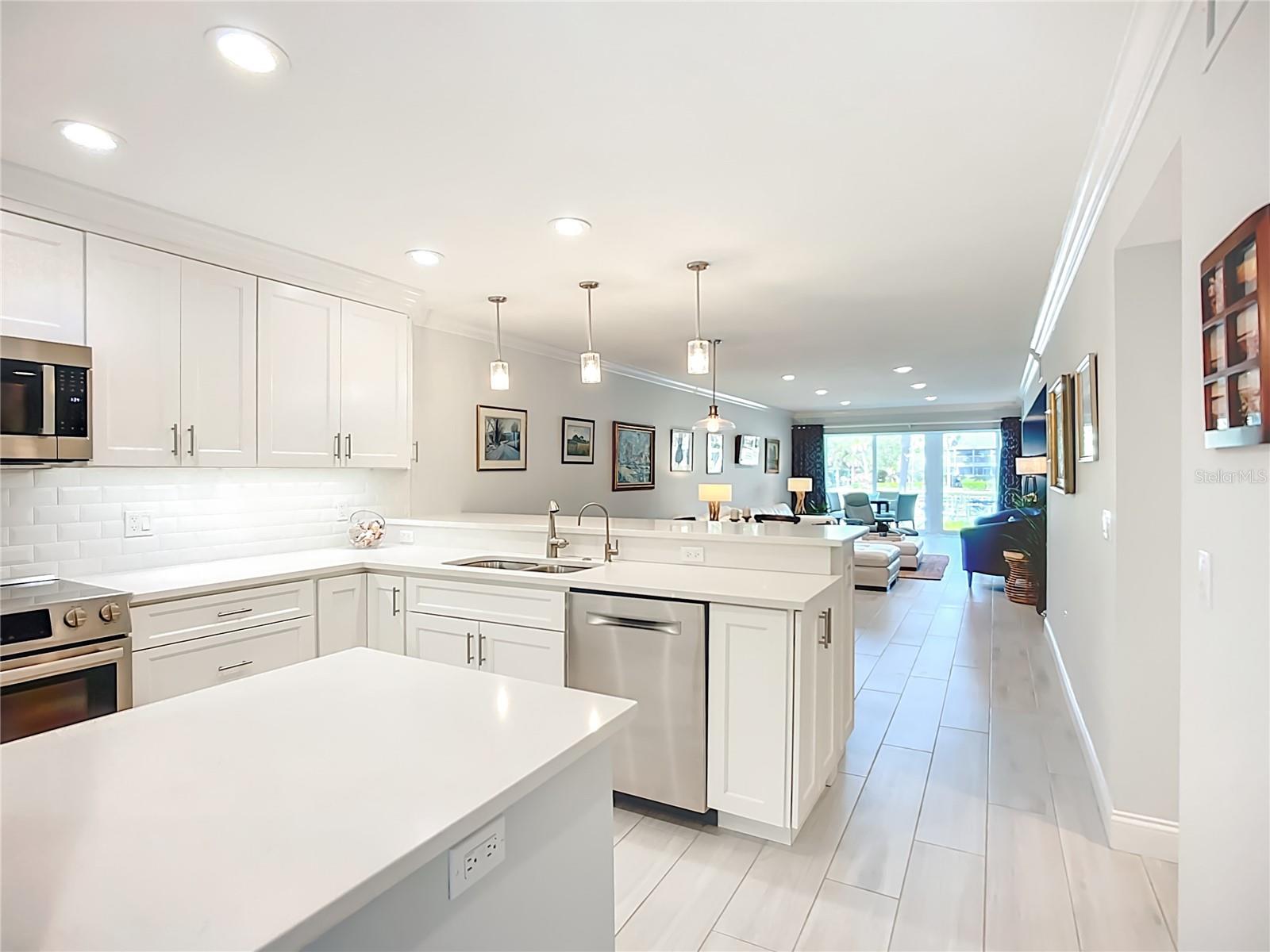 1621 BOATHOUSE CIRCLE HA124