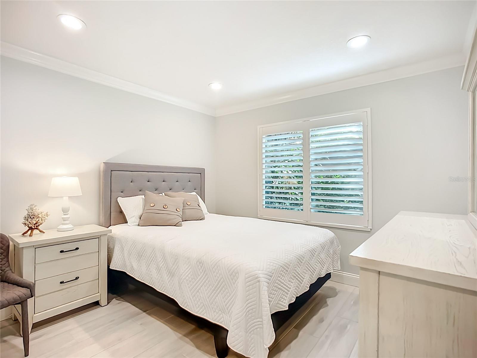 PELICAN COVE - Residential