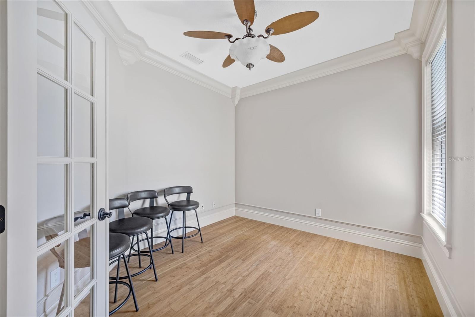 HARVEST FIELD - Residential