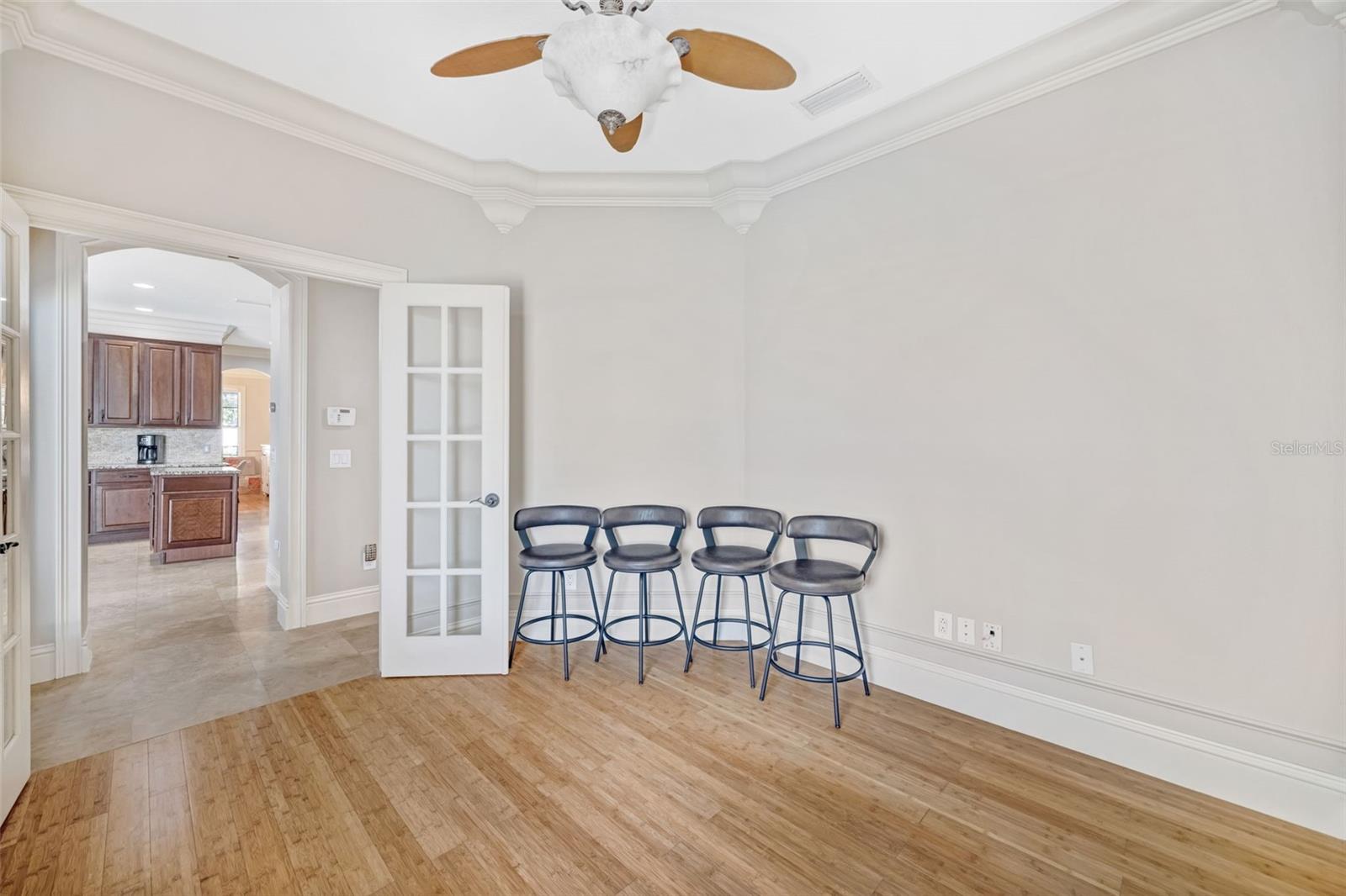 HARVEST FIELD - Residential