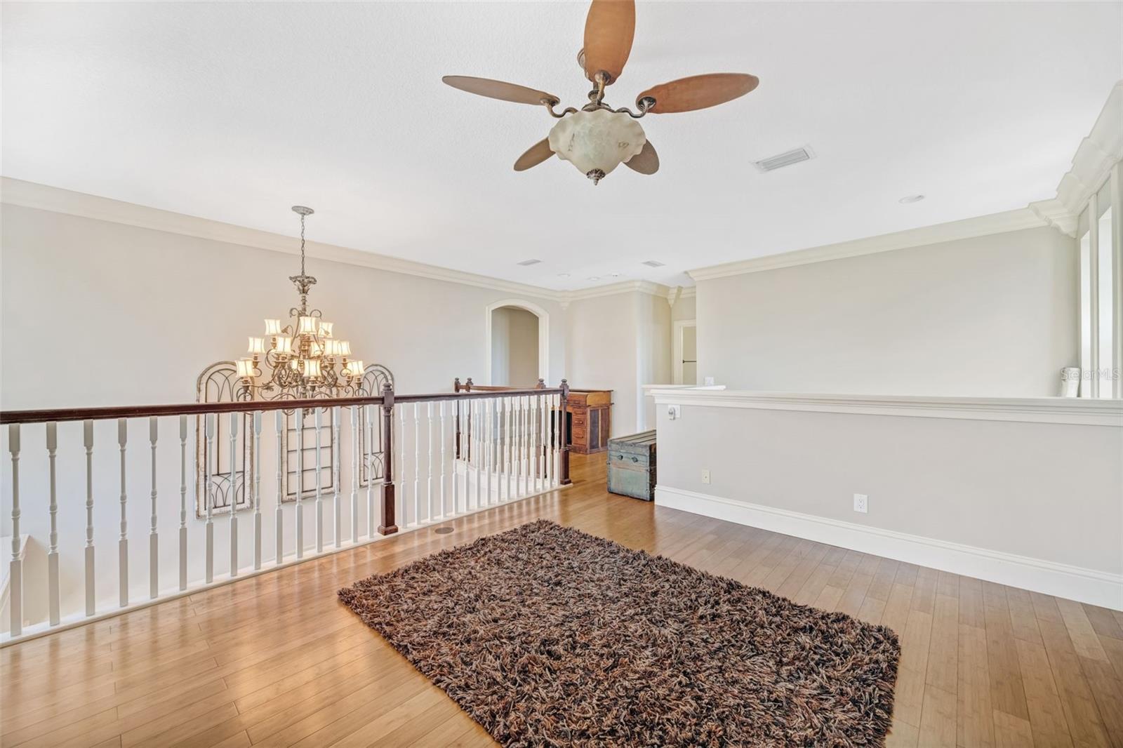 HARVEST FIELD - Residential