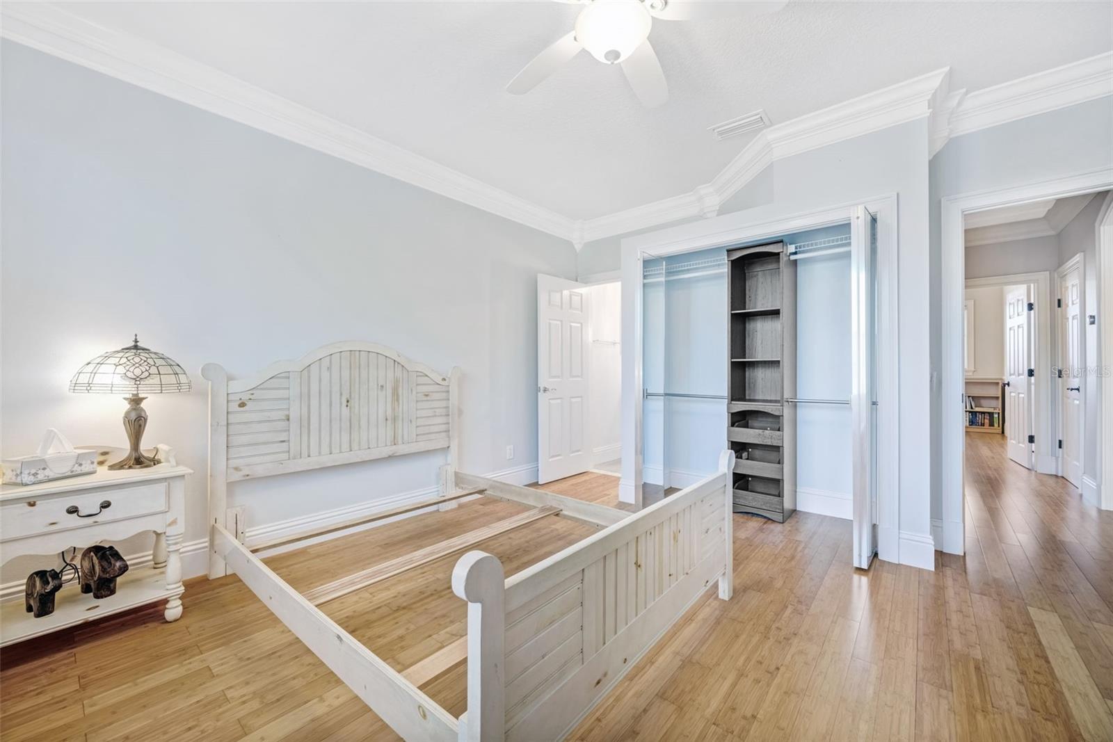 HARVEST FIELD - Residential