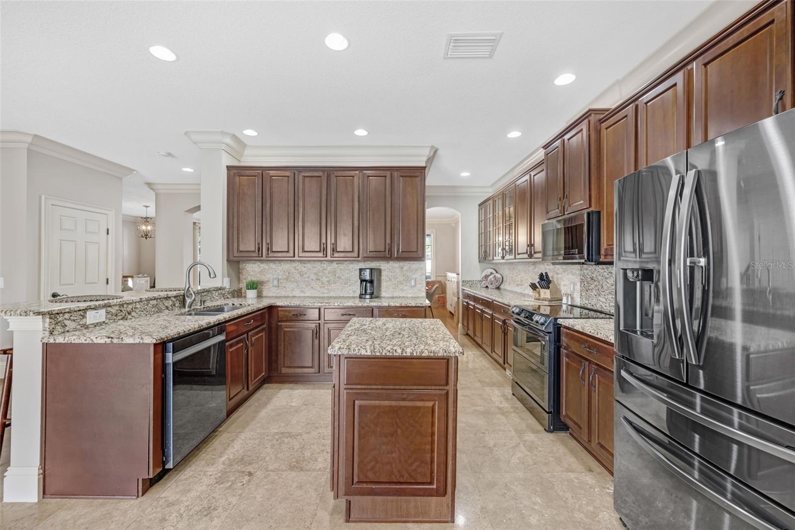 HARVEST FIELD - Residential