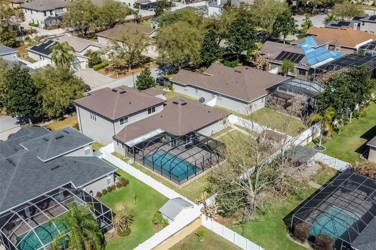 HARVEST FIELD - Residential