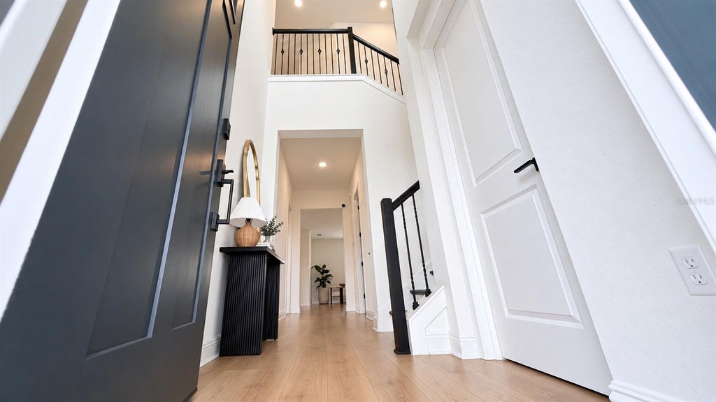 Photo of 15607 Vetta Drive, Montverde, FL 34756 (MLS # O6441926)