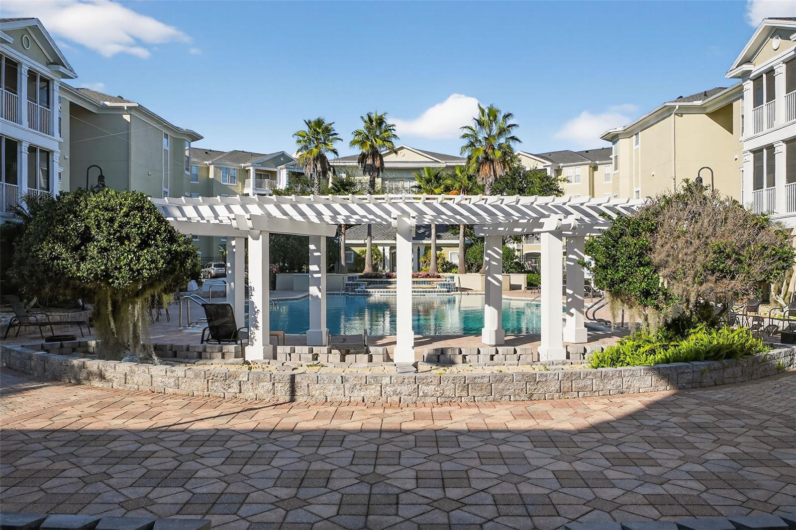 GARDENS OF BRIDGEHAMPTON - Residential