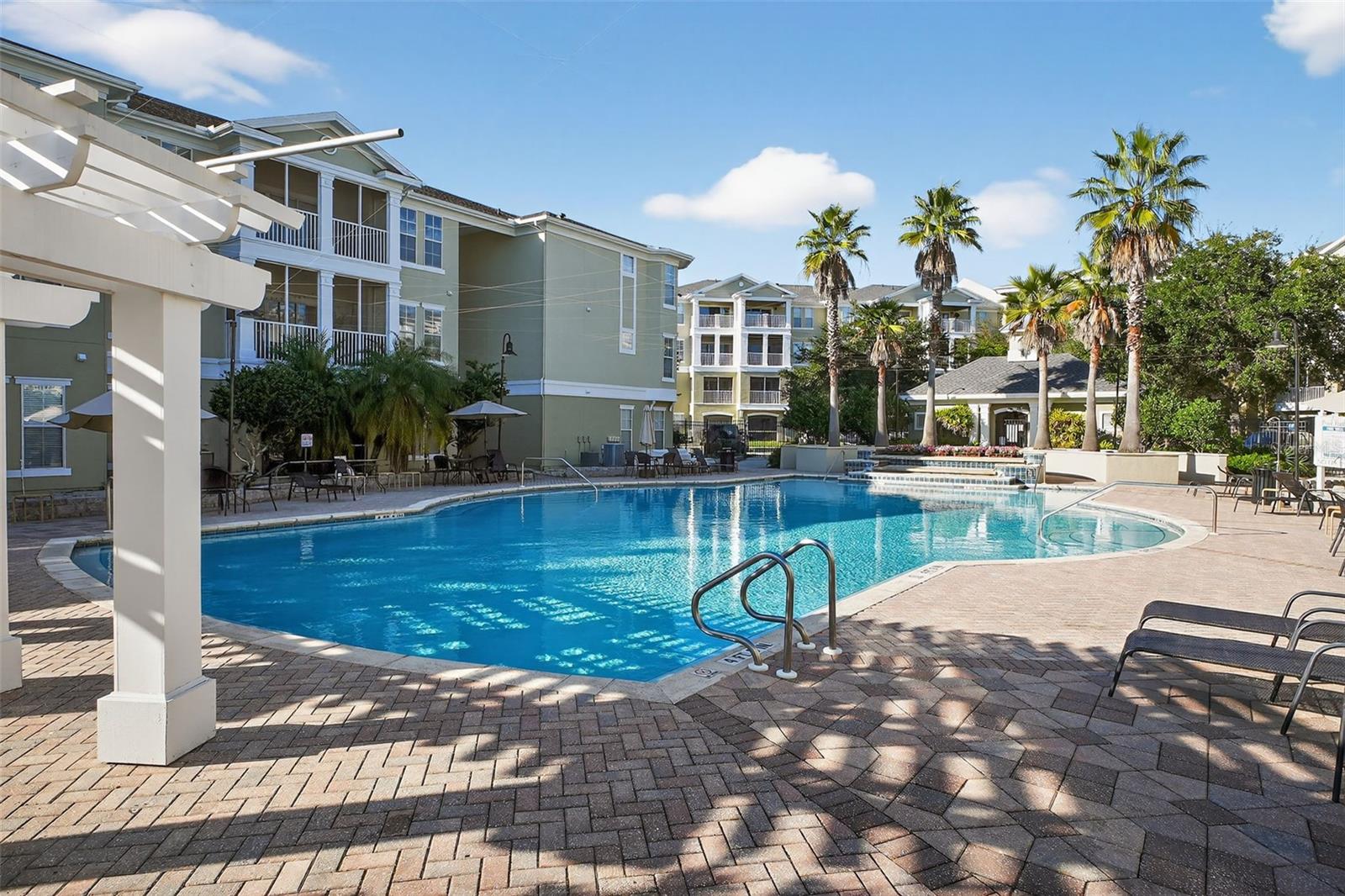 GARDENS OF BRIDGEHAMPTON - Residential