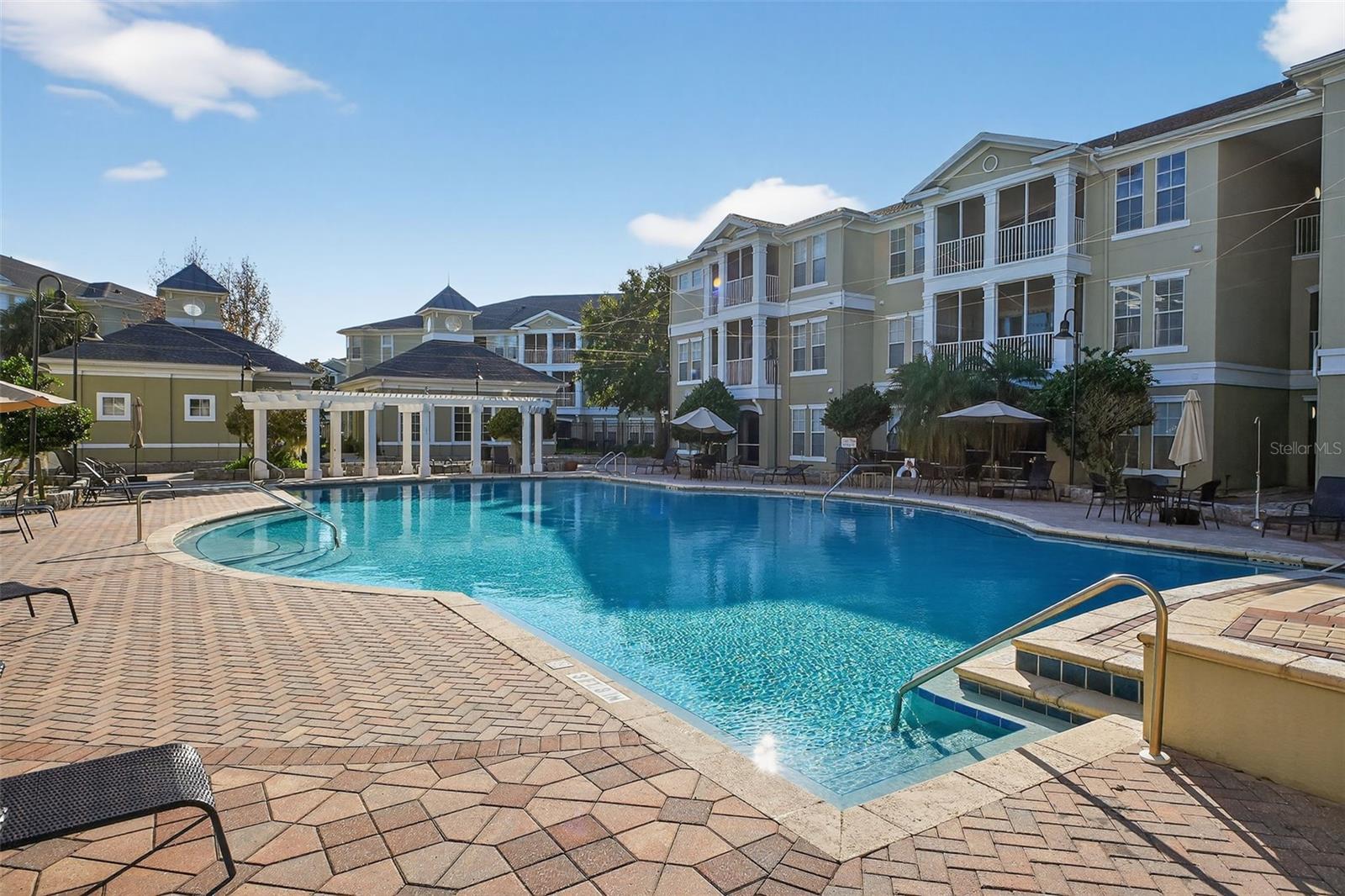 GARDENS OF BRIDGEHAMPTON - Residential