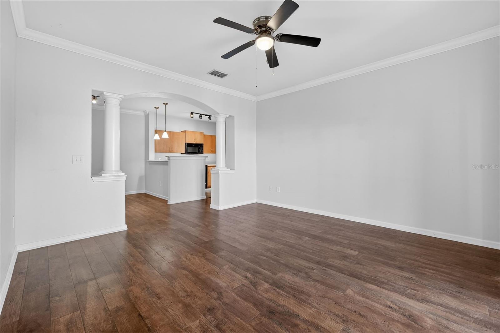 GARDENS OF BRIDGEHAMPTON - Residential