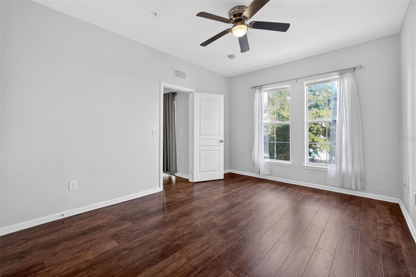 GARDENS OF BRIDGEHAMPTON - Residential