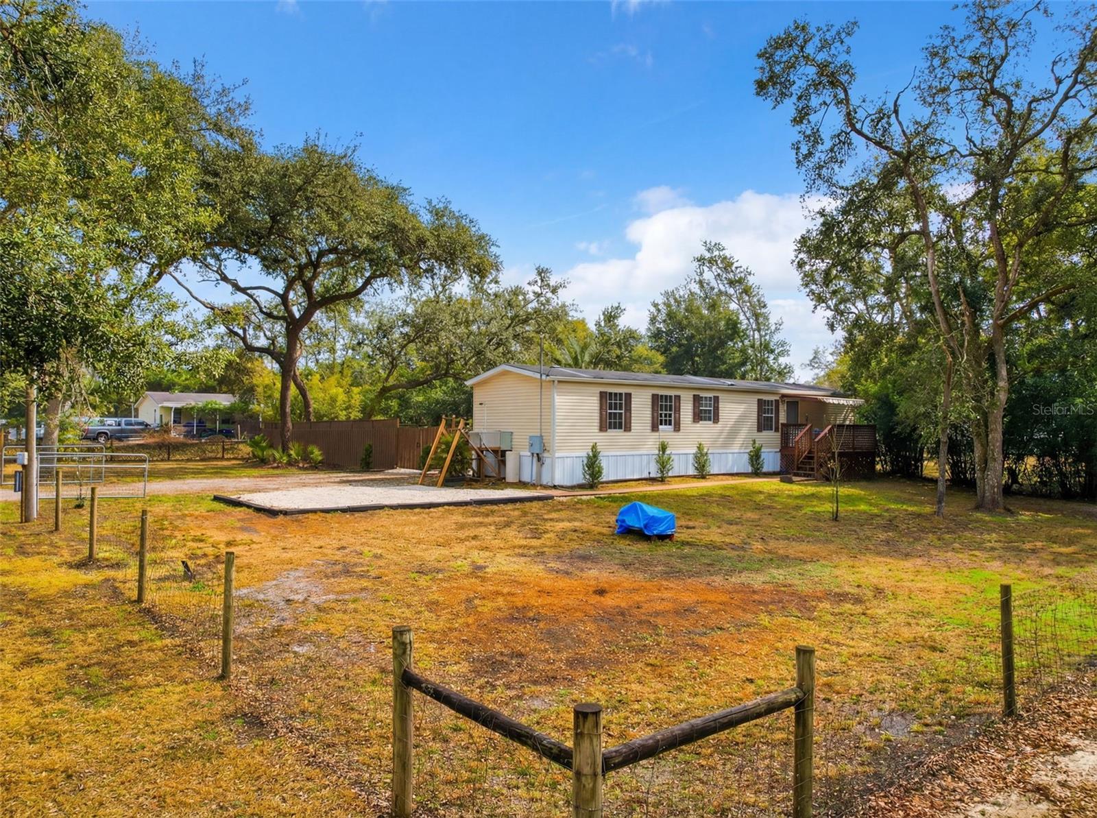 ACREAGE - Residential