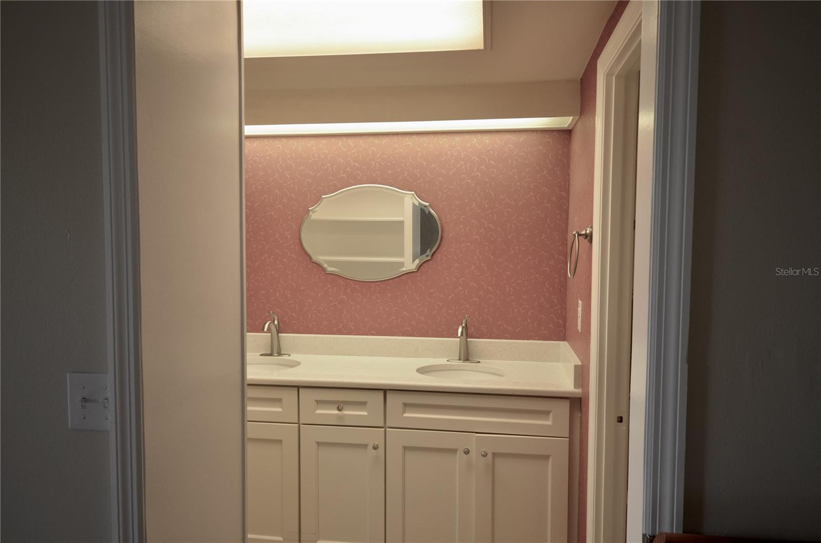 GAINESWOOD - Residential