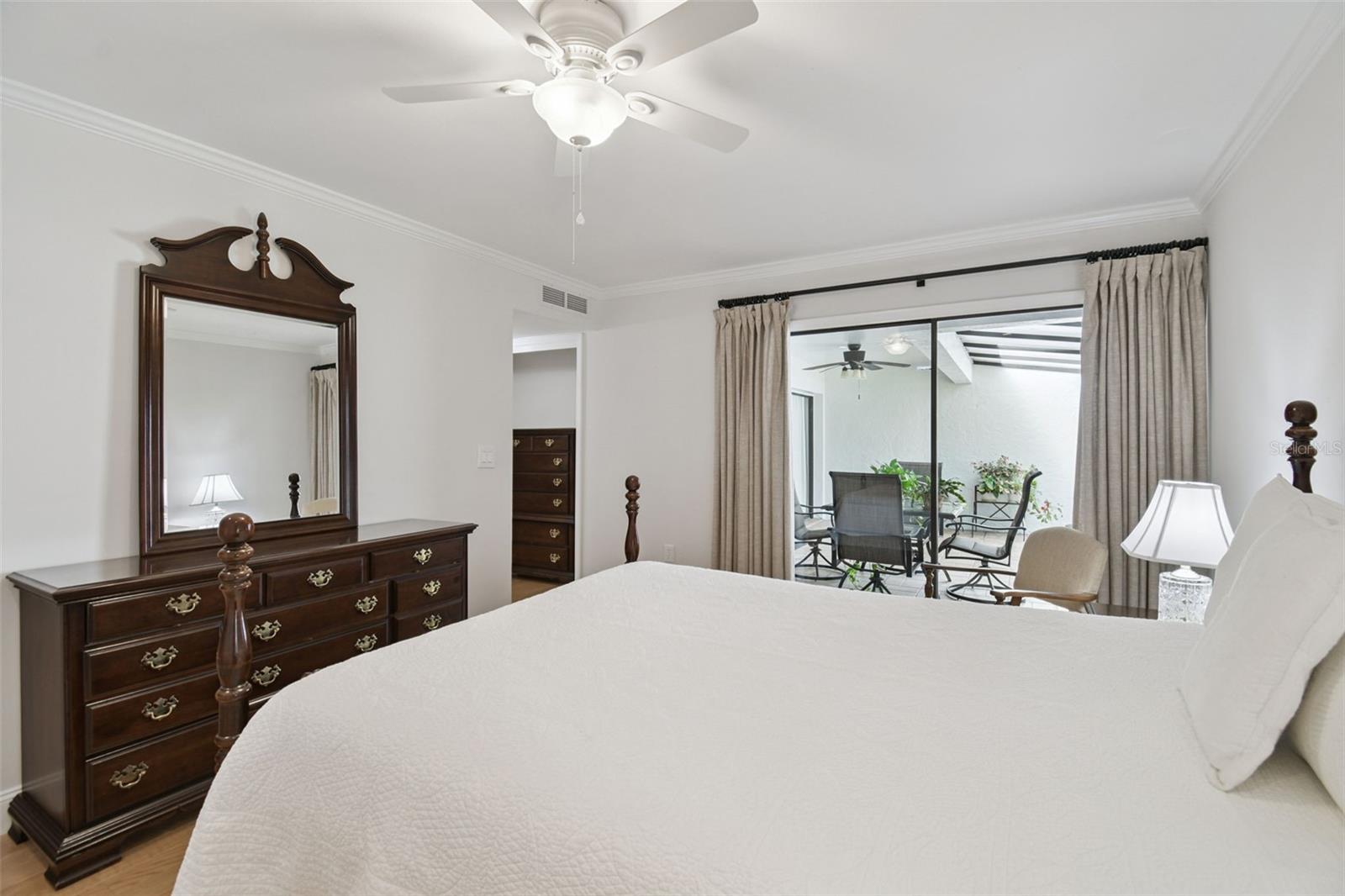 CARROLLWOOD VILLAGE NORTHMEADOW CLUSTER HOUSES - Residential
