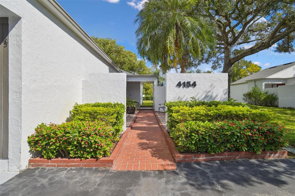 Photo of 4154 Northmeadow Circle, Tampa, FL 33618 (MLS # TB8440854)