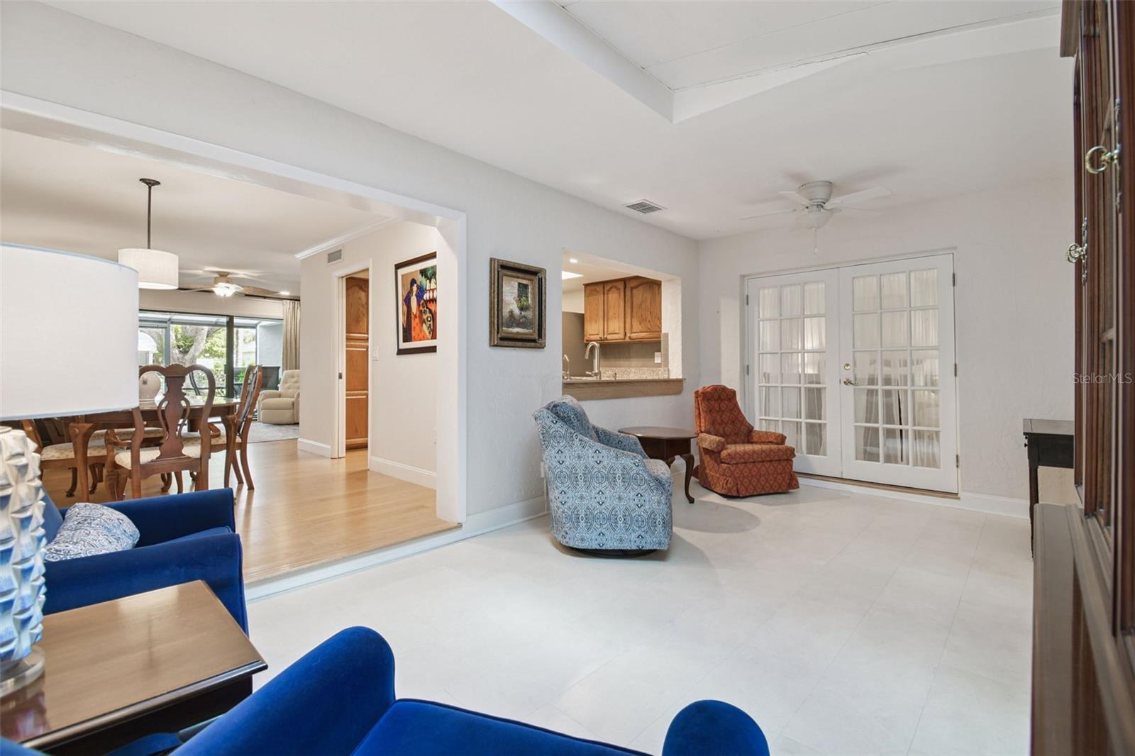 CARROLLWOOD VILLAGE NORTHMEADOW CLUSTER HOUSES - Residential