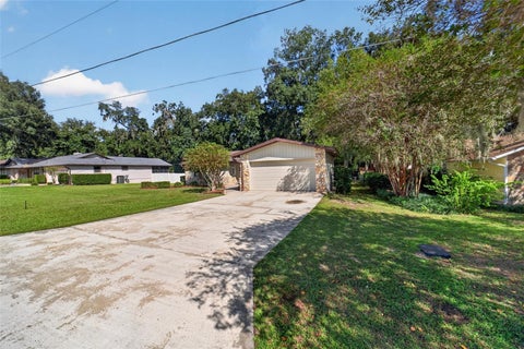 Tiny photo for 4639 SE 39th Court, Ocala, FL 34480 (MLS # TB8560115)