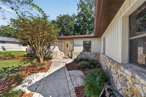 Tiny photo for 4639 SE 39th Court, Ocala, FL 34480 (MLS # TB8560115)