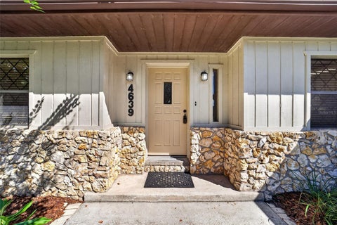 Tiny photo for 4639 SE 39th Court, Ocala, FL 34480 (MLS # TB8560115)