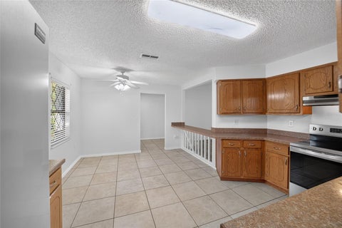 Tiny photo for 4639 SE 39th Court, Ocala, FL 34480 (MLS # TB8560115)