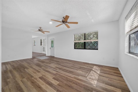Tiny photo for 4639 SE 39th Court, Ocala, FL 34480 (MLS # TB8560115)