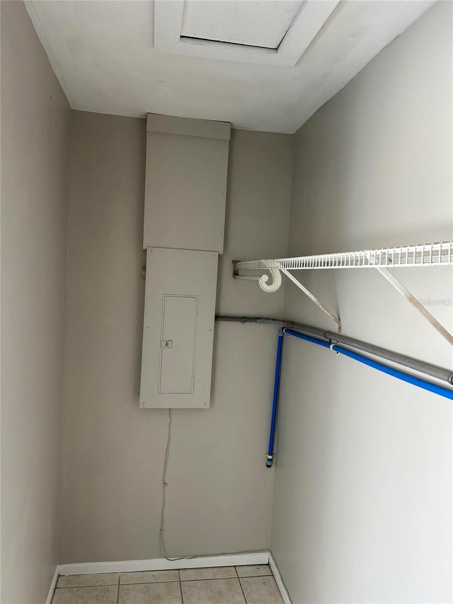 BAYSHORE GARDENS SEC 3 - Residential