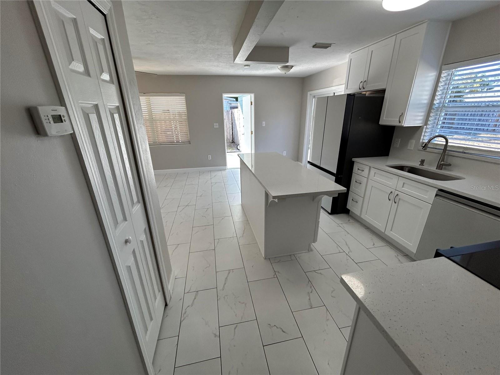 BAYSHORE GARDENS SEC 3 - Residential